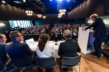 Helsepolitisk debatt om samhandling