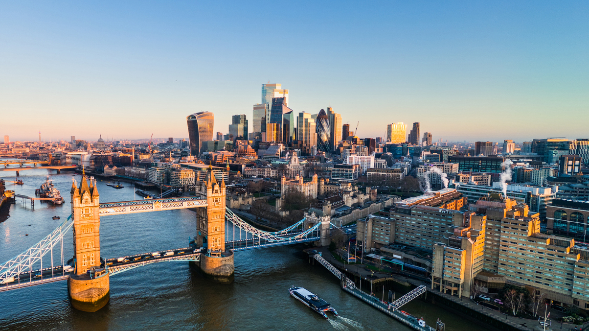 London bridge sett fra luften. Foto: Istockphoto.com/Deejpilot