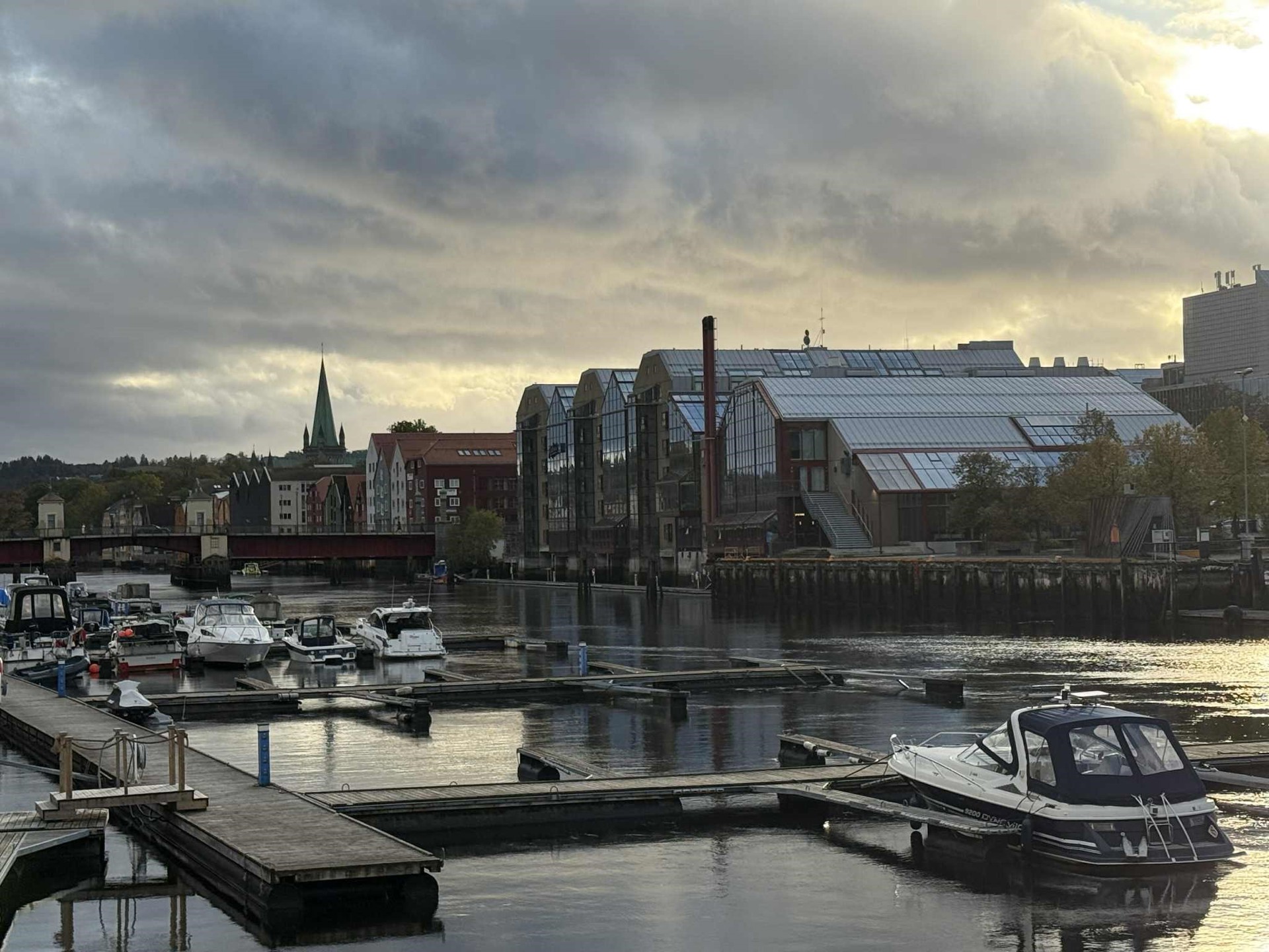 Bilde av Trondheim båthavn.