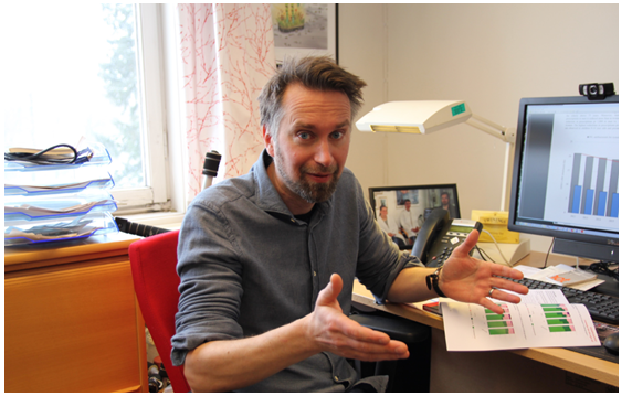  FORTSATT LIKE ENGASJERT: Sigurd Høye tok doktorgraden på et prosjekt om vent og se-resepter i 2013. Nå har han utviklet et kurs for alle landets allmennleger for å bidra til å redusere antibiotikabruken. Foto: Julie Kalveland